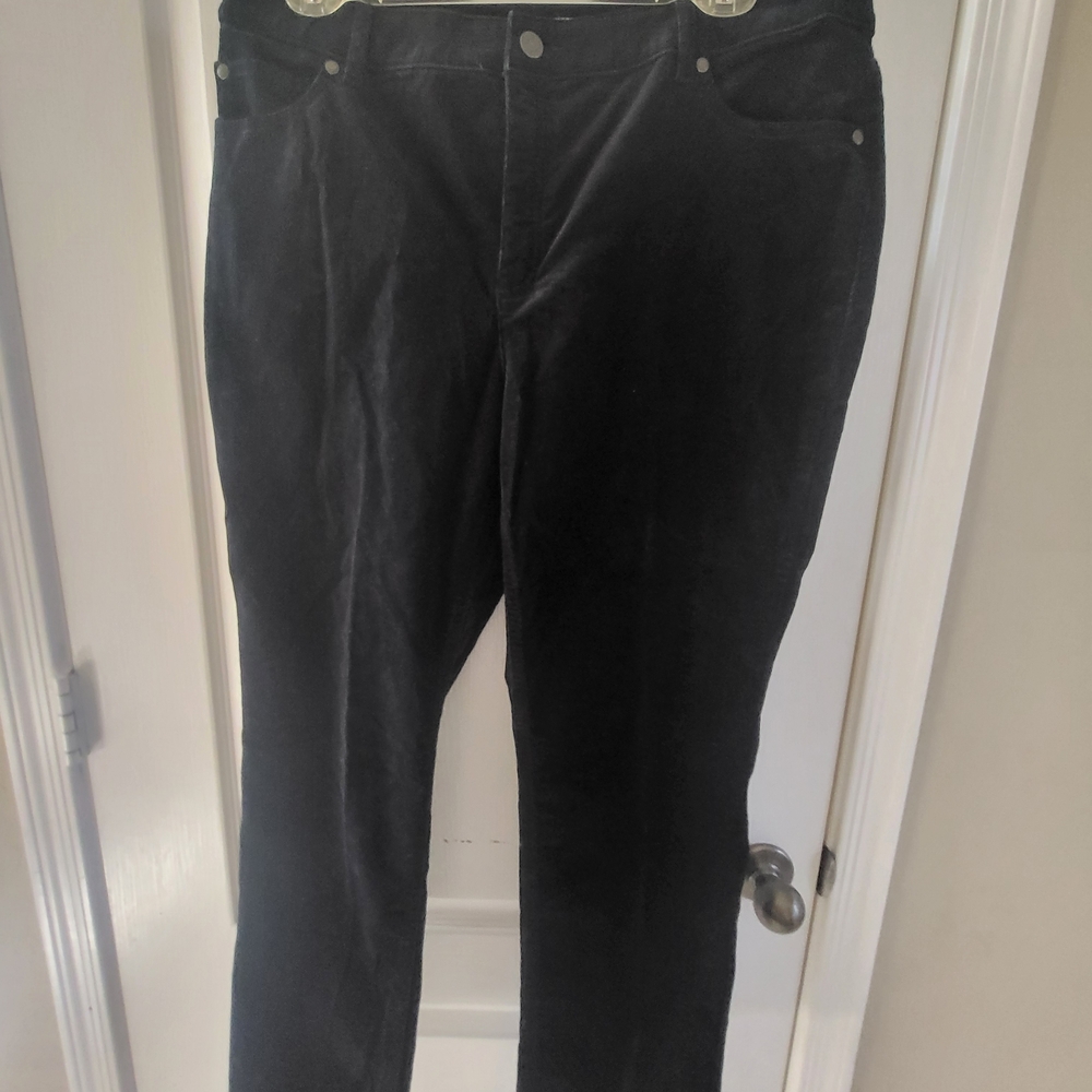 Charter Club Black Straight Leg Pants - Picture 3 of 6